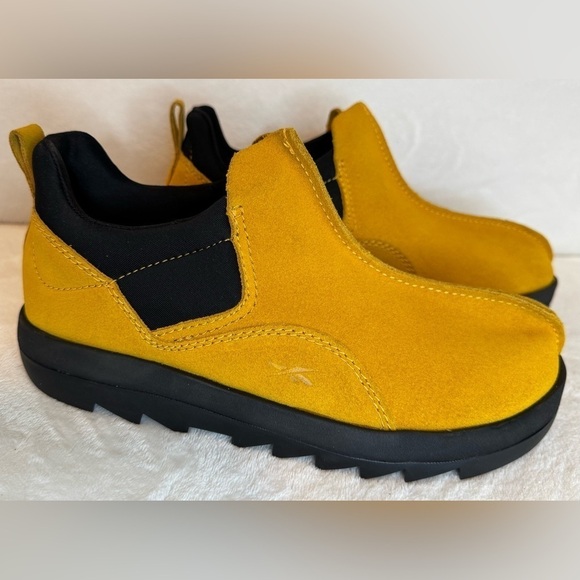 NEW Reebok Classics Men’s Beatnik Moc Yellow Rare Limited Edition Shoes Size 7 - Picture 3 of 10